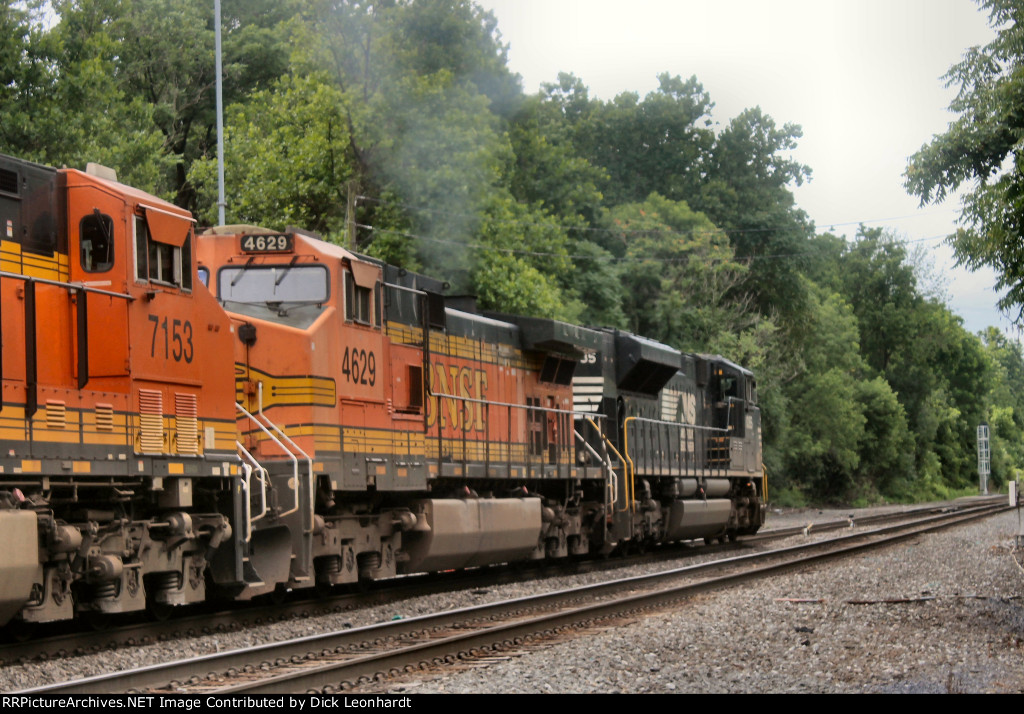 BNSF 4629